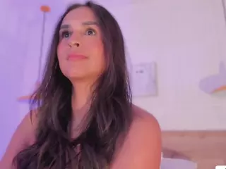 Your Alana's Live Sex Cam Show
