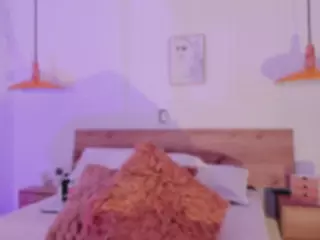 Your Alana's Live Sex Cam Show