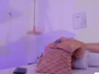Your Alana's Live Sex Cam Show