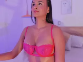 Your Alana's Live Sex Cam Show