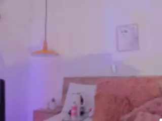 Your Alana's Live Sex Cam Show