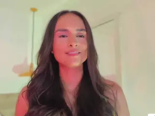 Your Alana's Live Sex Cam Show