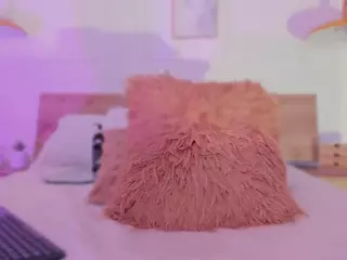 Your Alana's Live Sex Cam Show