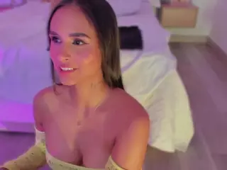 Your Alana's Live Sex Cam Show