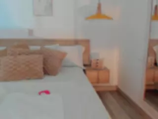 Your Alana's Live Sex Cam Show