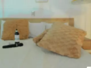 Your Alana's Live Sex Cam Show