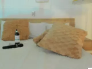 Your Alana's Live Sex Cam Show