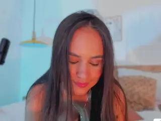 Your Alana's Live Sex Cam Show
