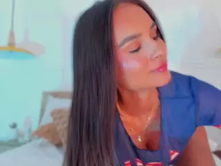 Your Alana's Live Sex Cam Show