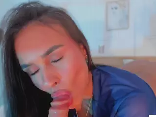 Your Alana's Live Sex Cam Show