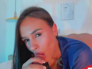 Your Alana's Live Sex Cam Show