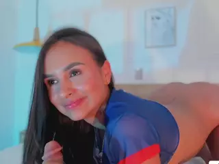 Your Alana's Live Sex Cam Show