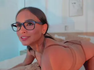 Your Alana's Live Sex Cam Show
