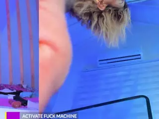 Miss Pawi's Live Sex Cam Show