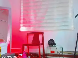 Miss Pawi's Live Sex Cam Show