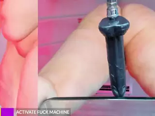 Miss Pawi's Live Sex Cam Show