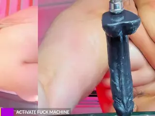 Miss Pawi's Live Sex Cam Show