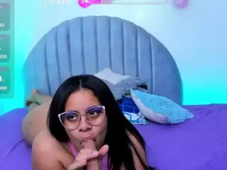 charlote-sweett's Live Sex Cam Show