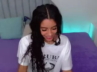 charlote-sweett's Live Sex Cam Show