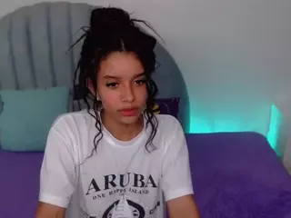 charlote-sweett's Live Sex Cam Show