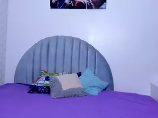 charlote-sweett's Live Sex Cam Show