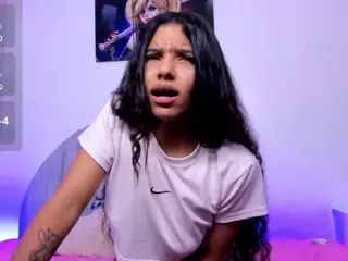 charlote-sweett's Live Sex Cam Show
