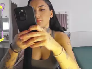 Kendra18's Live Sex Cam Show