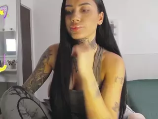 Kendra18's Live Sex Cam Show