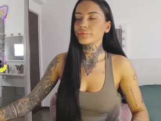 Kendra18's Live Sex Cam Show