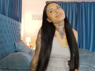 Kendra18's Live Sex Cam Show