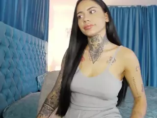 Kendra18's Live Sex Cam Show