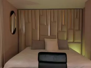 MollySunders's Live Sex Cam Show