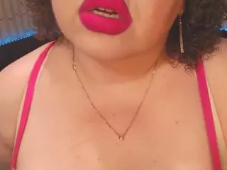 YourBustyKatty's Live Sex Cam Show