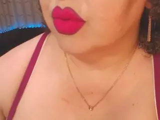 YourBustyKatty's Live Sex Cam Show