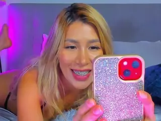 MeghanWolf's Live Sex Cam Show