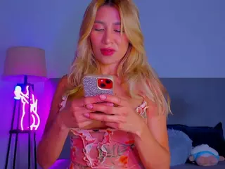 MeghanWolf's Live Sex Cam Show