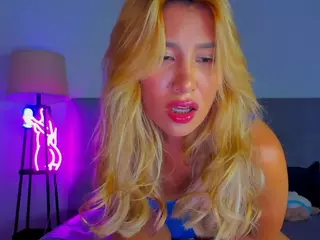 MeghanWolf's Live Sex Cam Show