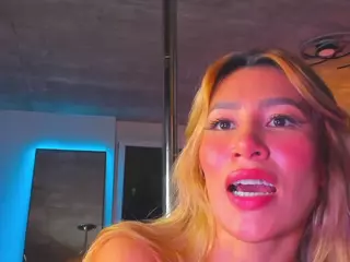 MeghanWolf's Live Sex Cam Show