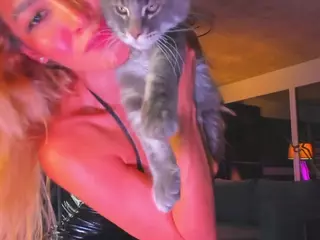MeghanWolf's Live Sex Cam Show