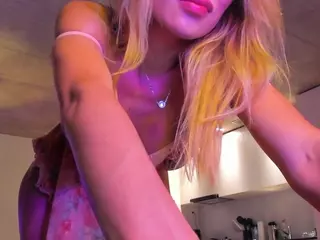 MeghanWolf's Live Sex Cam Show