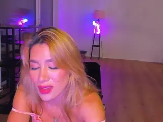 MeghanWolf's Live Sex Cam Show
