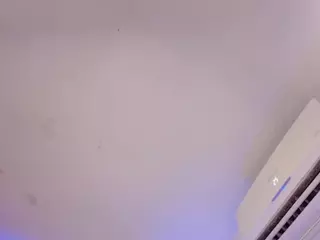 saraa-blonde's Live Sex Cam Show