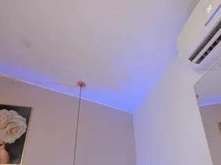 saraa-blonde's Live Sex Cam Show