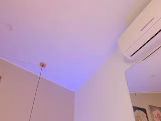 saraa-blonde's Live Sex Cam Show