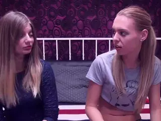 BlondeDolls's Live Sex Cam Show