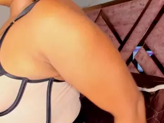 Anny Run's Live Sex Cam Show