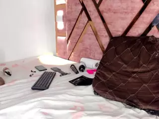 Anny Run's Live Sex Cam Show