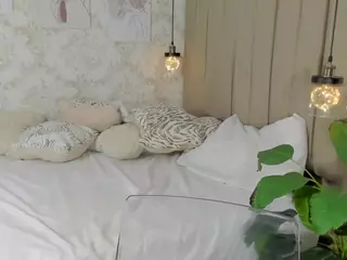 Catalina Evans's Live Sex Cam Show