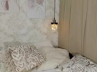 Catalina Evans's Live Sex Cam Show