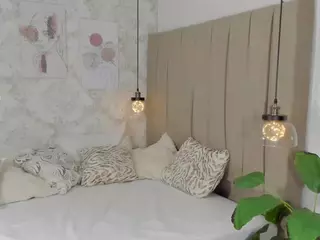 Catalina Evans's Live Sex Cam Show